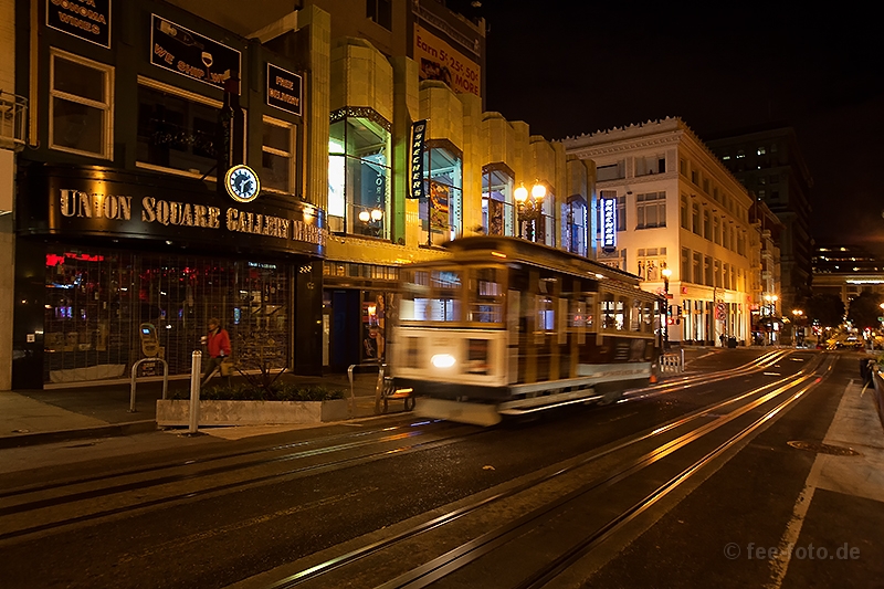 Cable Car - Frühmorgens in voller Fahrt